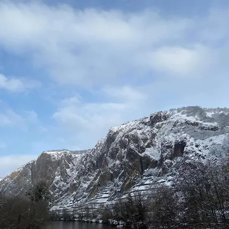 Prázdninový dům Am Fluss. Baubiologisch Renoviert. *