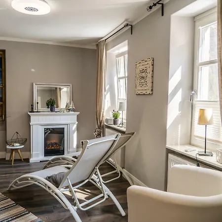 Am Fluss. Baubiologisch Renoviert.