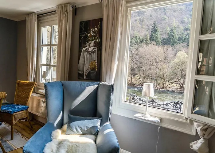 Am Fluss. Baubiologisch Renoviert. Vakantiehuis